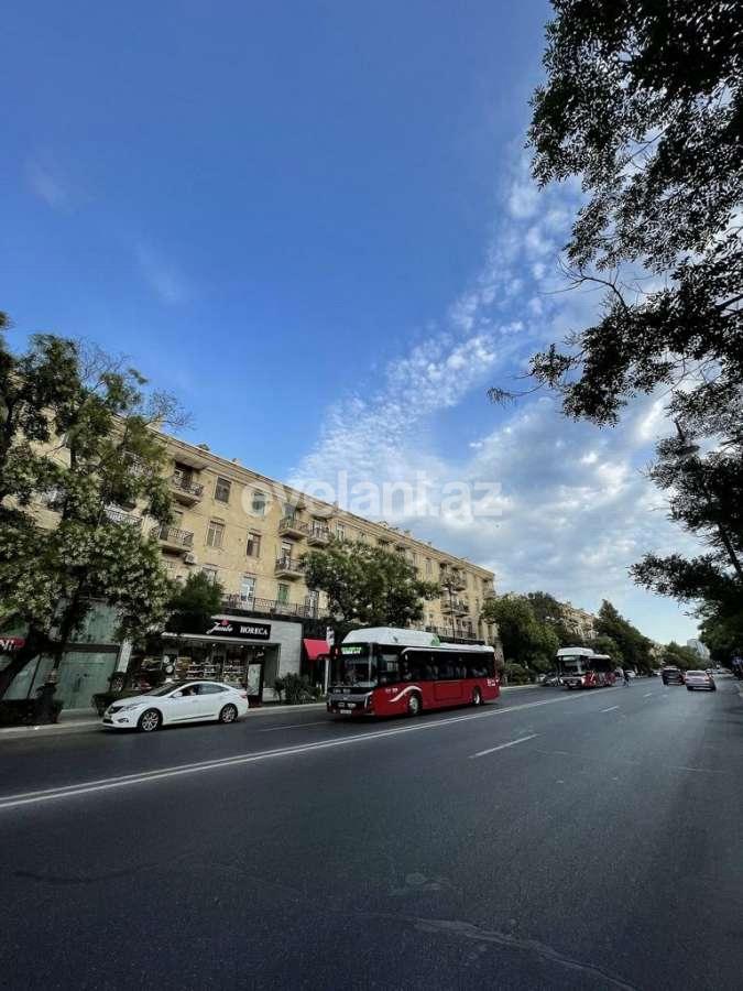 Sale, old building, 2 room, 55 m², Yasamal r.