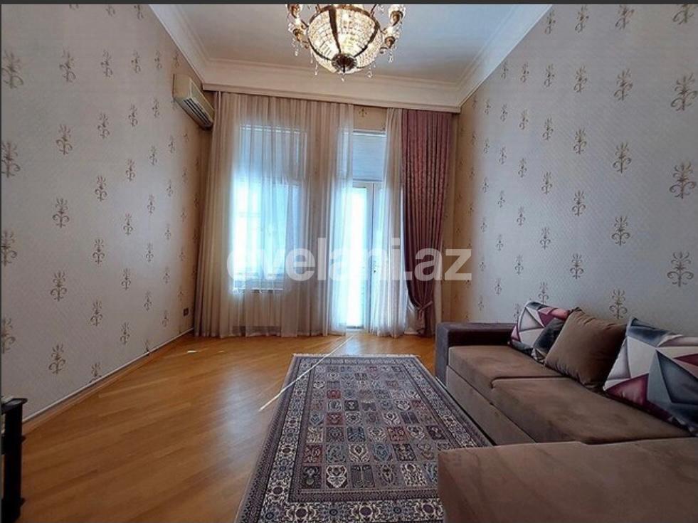 Satılır, köhnə tikili, 2 otaqlı, 70 m², Səbail r.