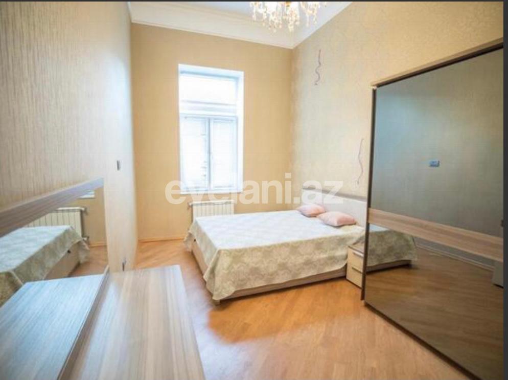 Satılır, köhnə tikili, 2 otaqlı, 70 m², Səbail r.