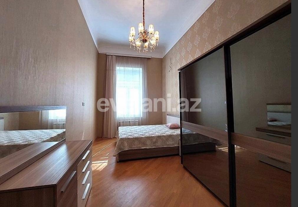 Satılır, köhnə tikili, 2 otaqlı, 70 m², Səbail r.