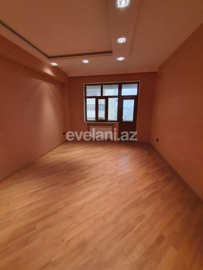 Satılır, yeni tikili, 3 otaqlı, 125 m², Neftçilər m.