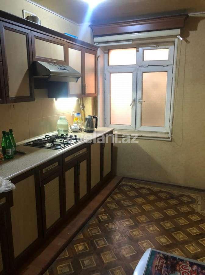 Satılır, köhnə tikili, 3 otaqlı, 90 m², Bakı, Yasamal r, Elmlər Akademiyası m.
