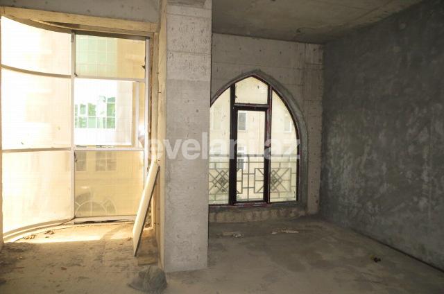 Sale, new building, 4 room, 232.7 m², 28 may m.