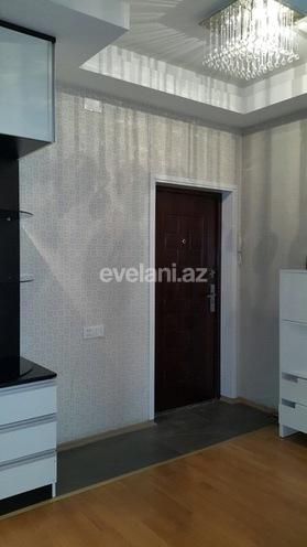 Satılır, yeni tikili, 2 otaqlı, 90 m², İnşaatçılar m.