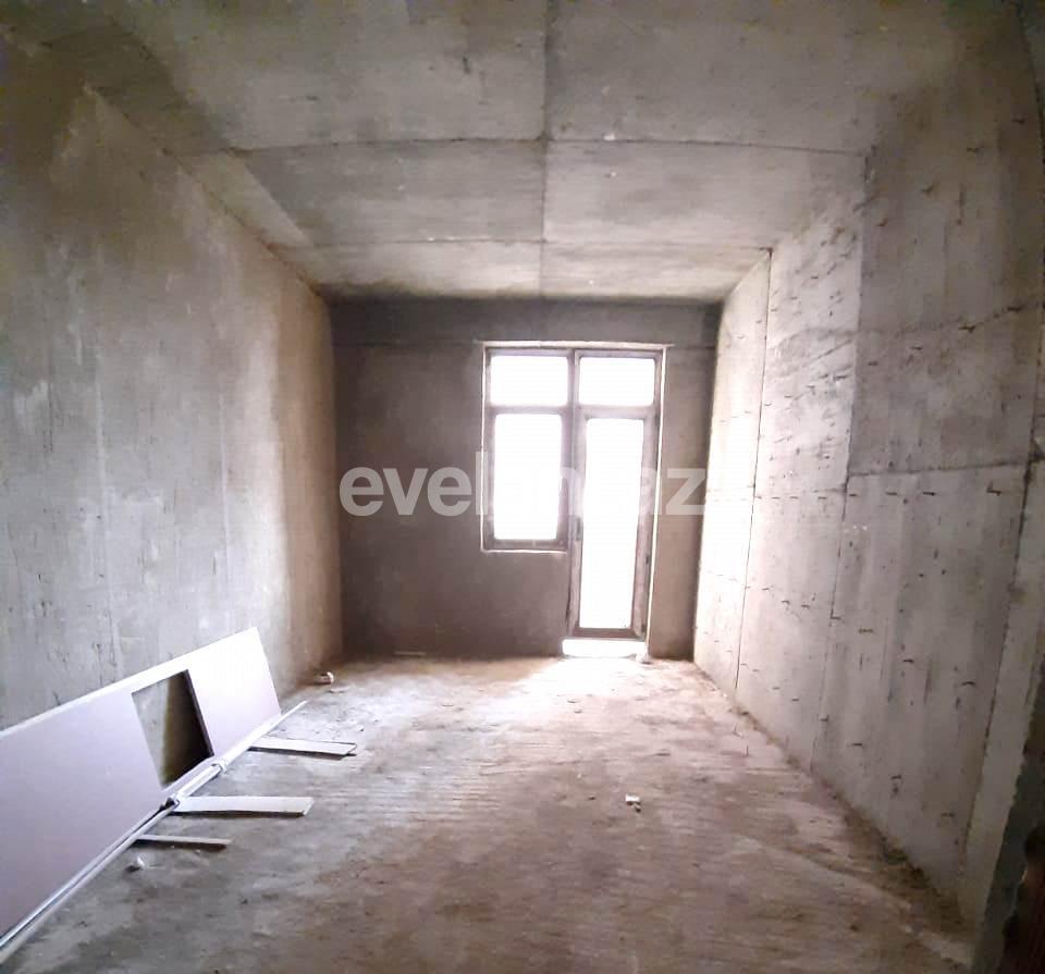 Продаётся, новостройка, 4-комнаты, 230 m², 28 мая m.