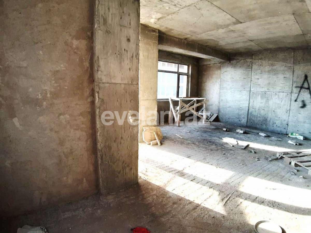 Продаётся, новостройка, 4-комнаты, 230 m², 28 мая m.