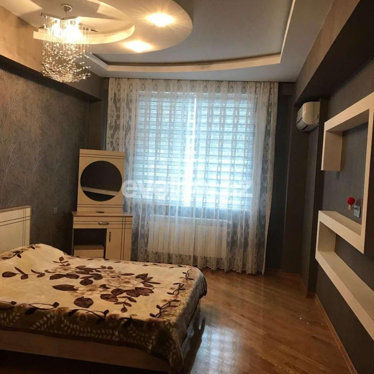 Kirayə verilir, yeni tikili, 3 otaqlı, 123 m², Şah İsmayıl Xətai m.