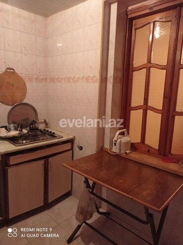 Satılır, köhnə tikili, 3 otaqlı, 50 m², Elmlər Akademiyası m.