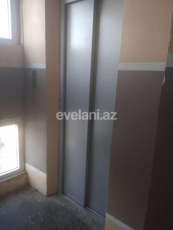 Satılır, köhnə tikili, 5 otaqlı, 110 m², Xalqlar Dostluğu m.