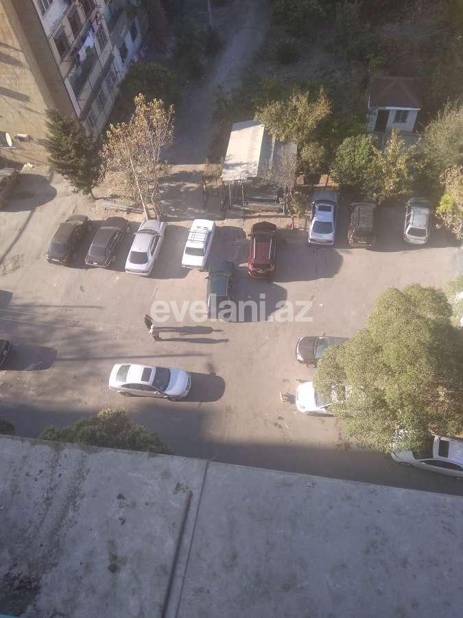 Satılır, köhnə tikili, 5 otaqlı, 110 m², Xalqlar Dostluğu m.