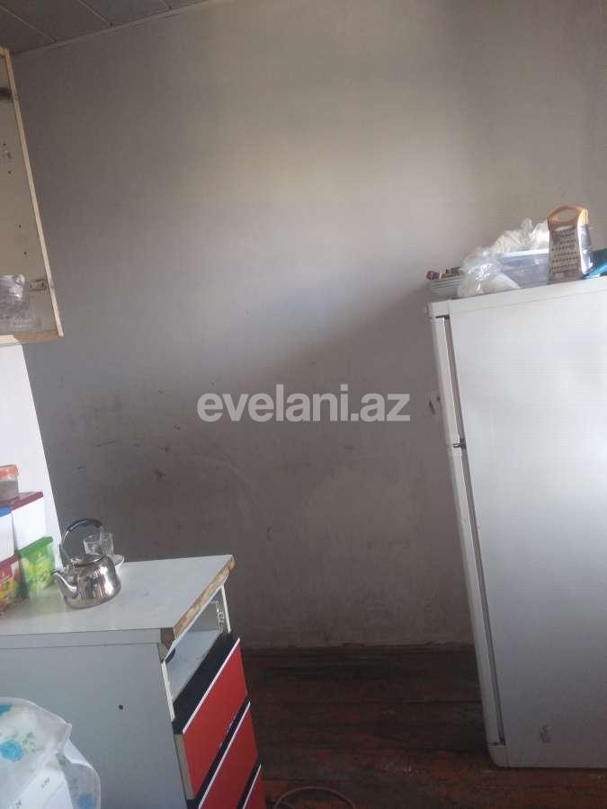 Satılır, köhnə tikili, 5 otaqlı, 110 m², Xalqlar Dostluğu m.