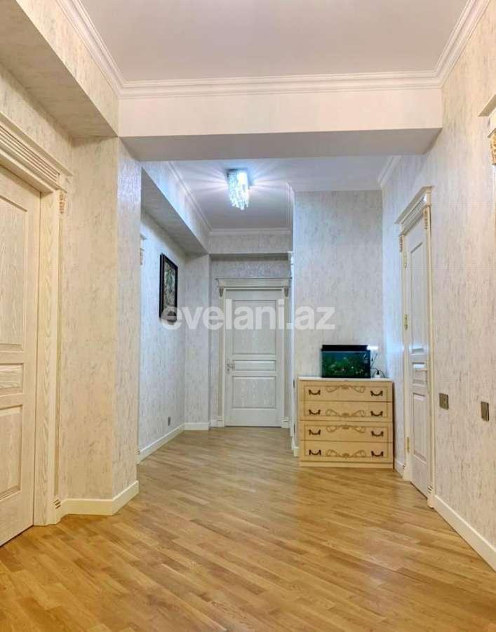 Продаётся, новостройка, 3-комнаты, 124 m², Элмляр Академиясы m.