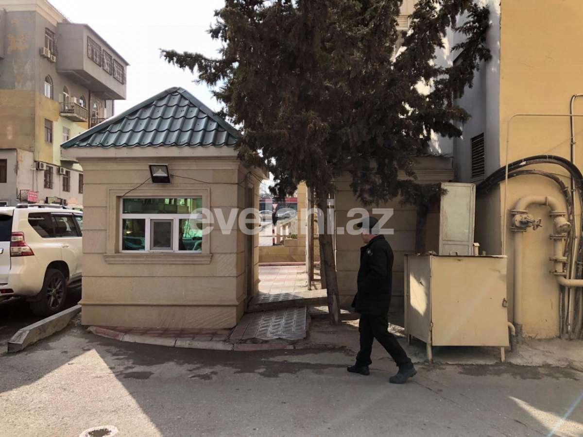 Продаётся, новостройка, 3-комнаты, 124 m², Элмляр Академиясы m.