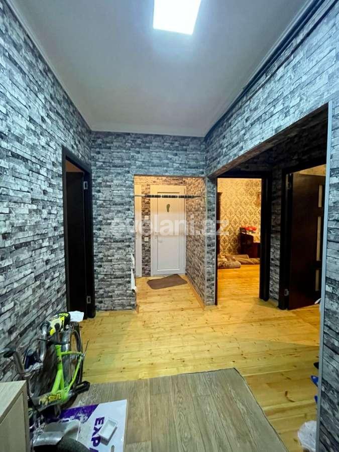 Satılır, köhnə tikili, 3 otaqlı, 80 m², Xalqlar Dostluğu m.