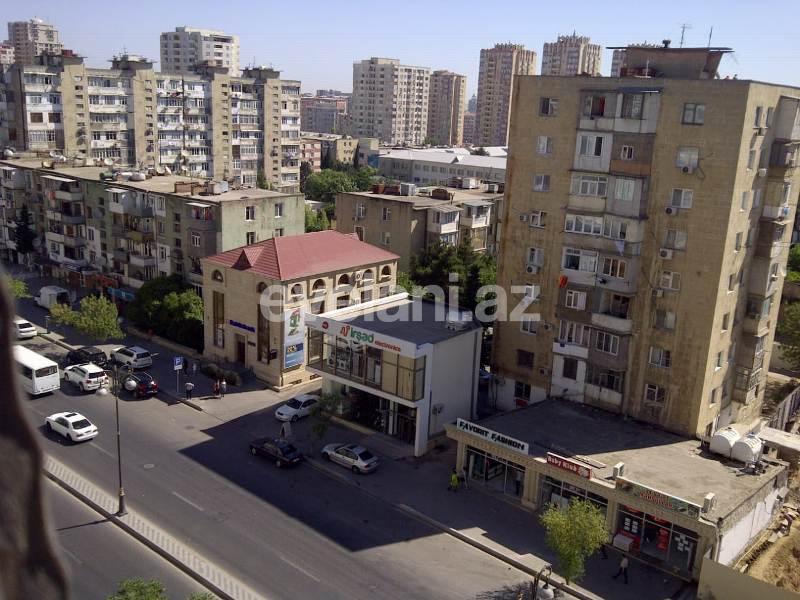 Rent, old building, 3 room, 80 m², Yasamal r.