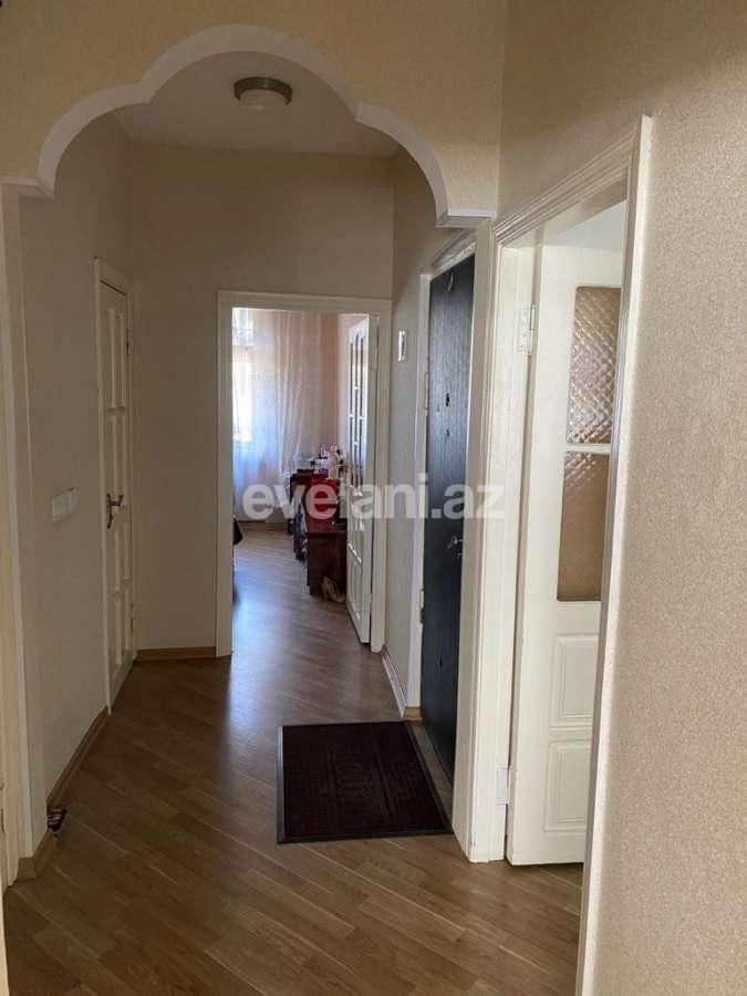 Satılır, köhnə tikili, 2 otaqlı, 60 m², 9-cu mikrorayon q.