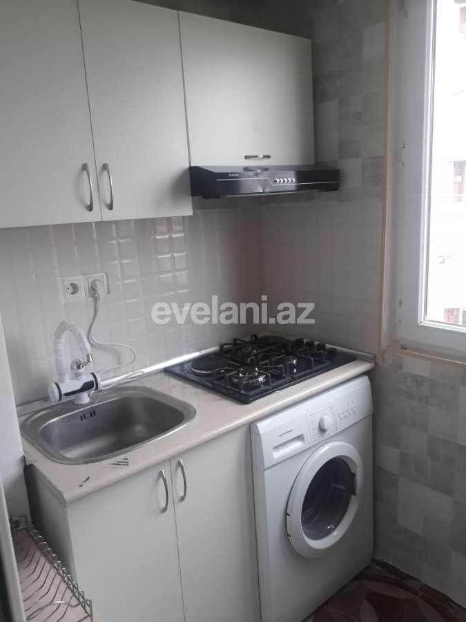 Продаётся, вторичка, 2-комнаты, 33 m², Элмляр Академиясы m.