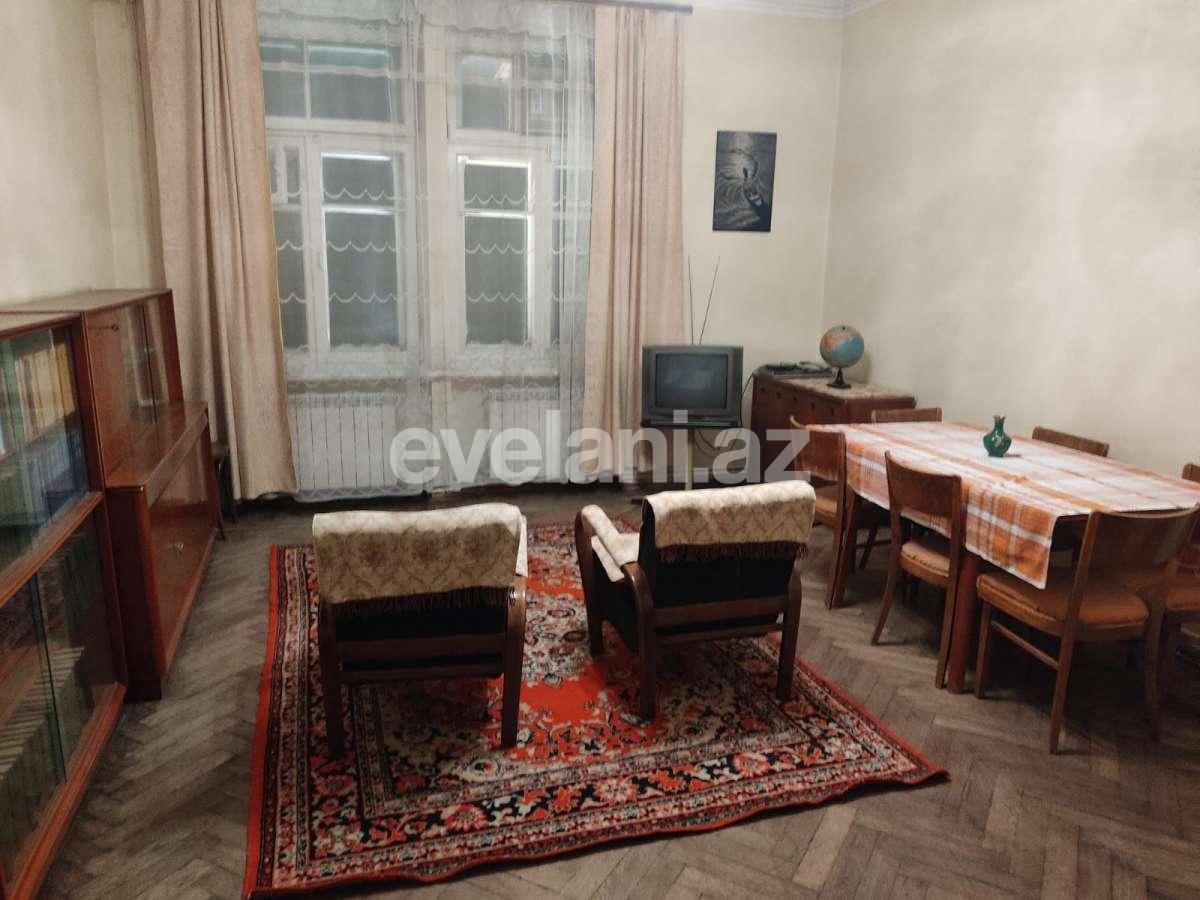 Satılır, köhnə tikili, 3 otaqlı, 70 m², İçəri Şəhər m.