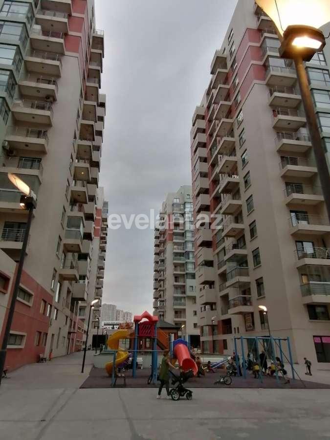 Satılır, yeni tikili, 3 otaqlı, 141 m², 8 Noyabr m.