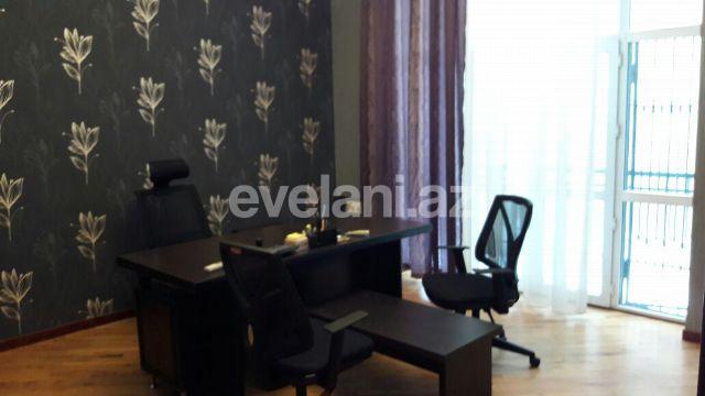Satılır, villa, 5 otaqlı, 250 m², Elmlər Akademiyası m.