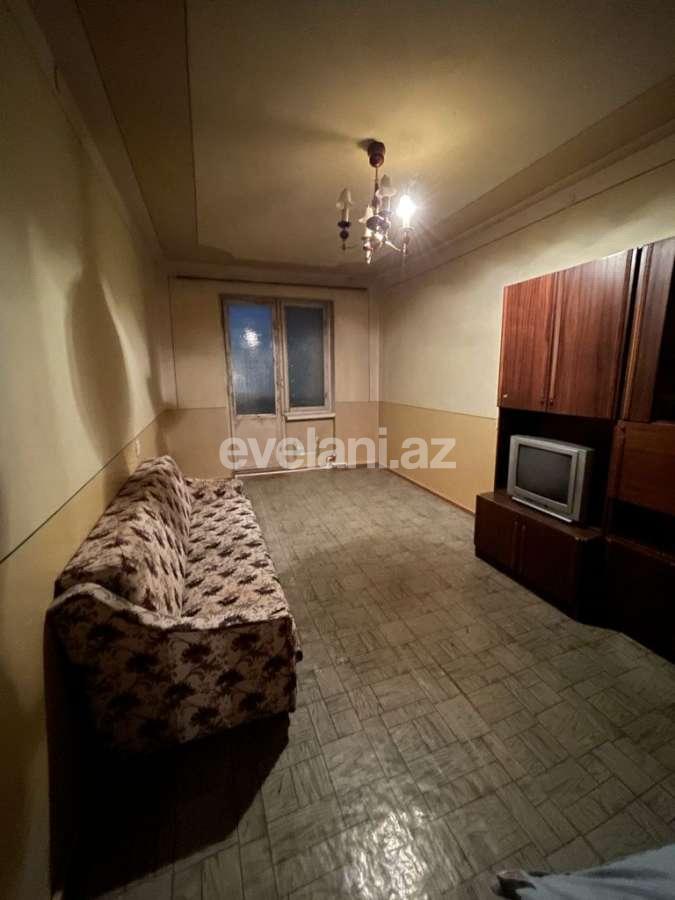 Satılır, köhnə tikili, 3 otaqlı, 80 m², Xalqlar Dostluğu m.