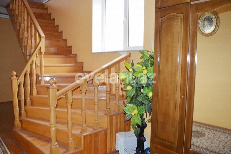 Сдаётся, вилла, 8-комнаты, 300 m², Шихов p.