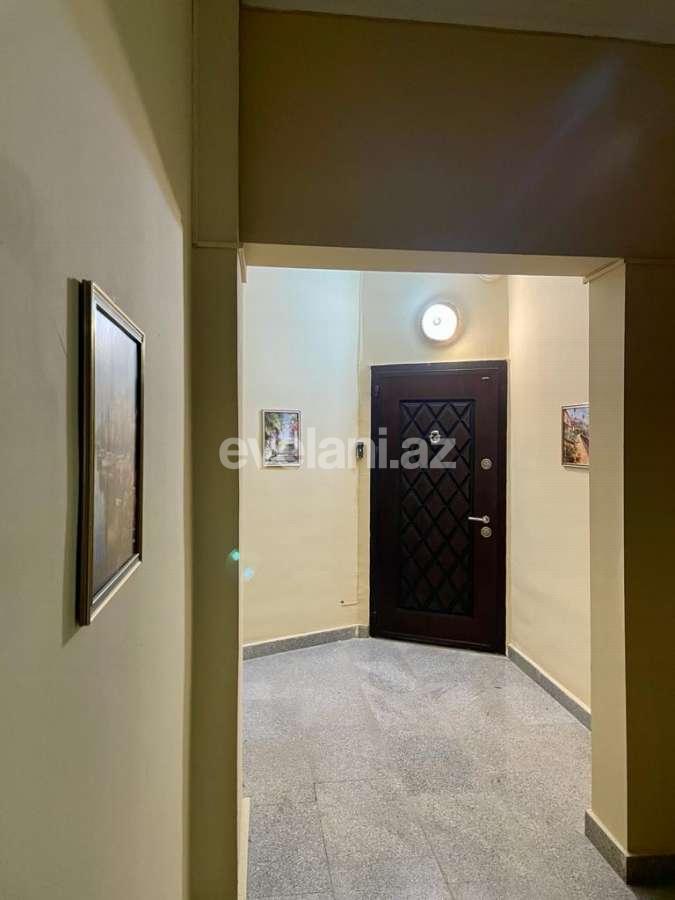 Продаётся, новостройка, 3-комнаты, 141 m², Гянджлик m.