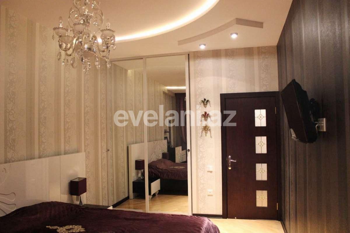 Satılır, yeni tikili, 3 otaqlı, 139 m², İnşaatçılar m.