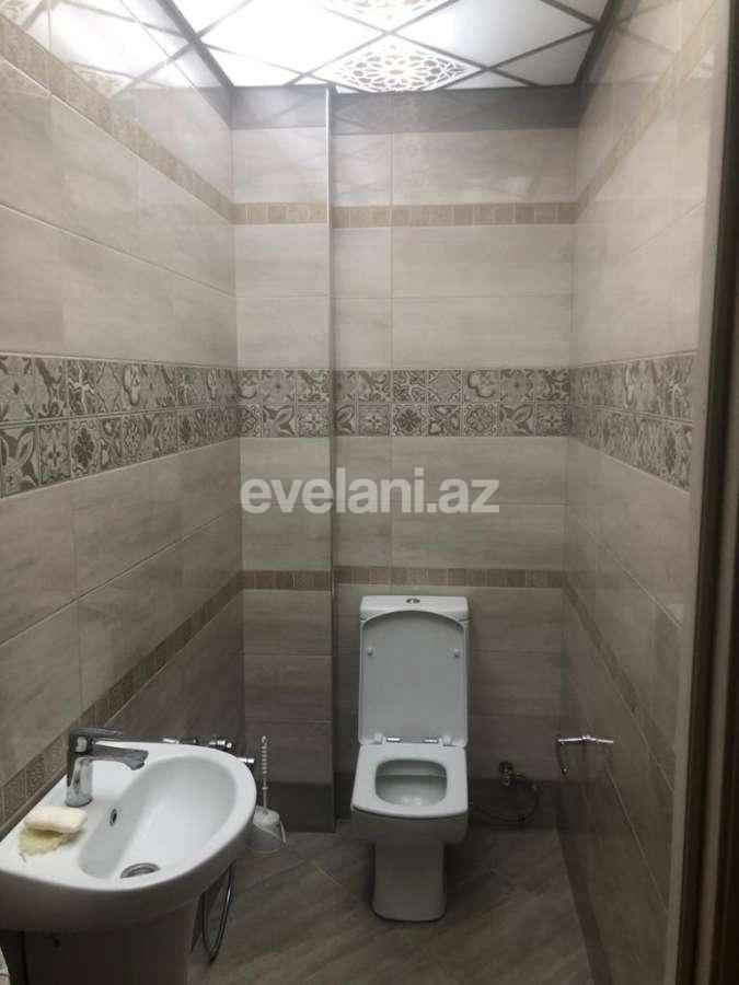 Satılır, yeni tikili, 3 otaqlı, 130 m², Azadlıq prospekti m.