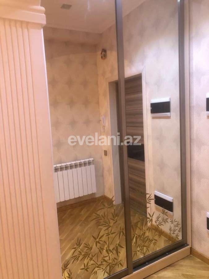 Satılır, yeni tikili, 3 otaqlı, 130 m², Azadlıq prospekti m.