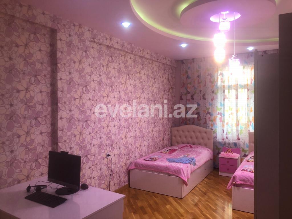Satılır, yeni tikili, 3 otaqlı, 130 m², Azadlıq prospekti m.