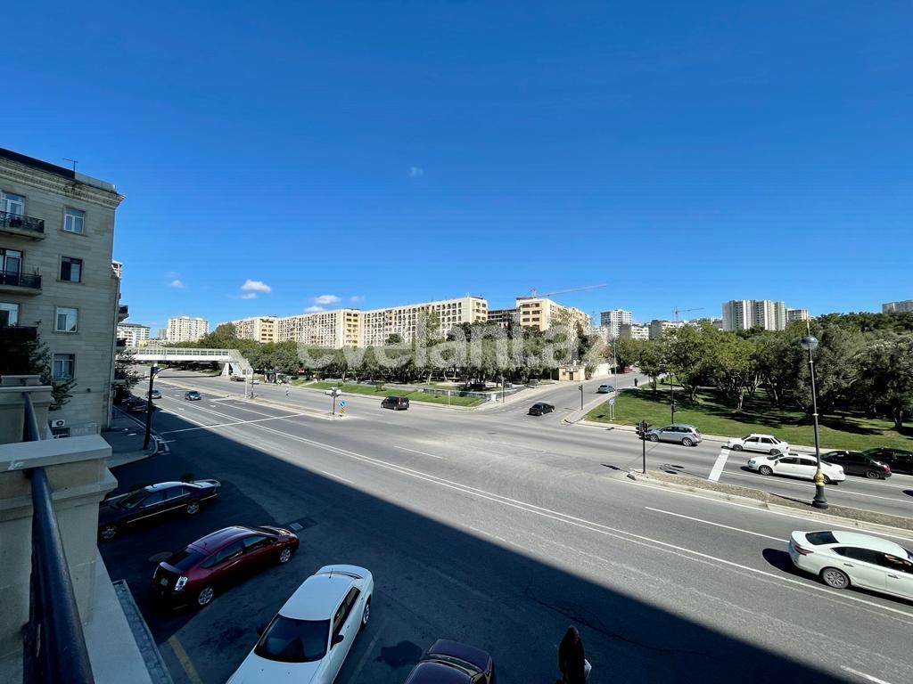 Satılır, yeni tikili, 3 otaqlı, 95 m², Həzi Aslanov m.