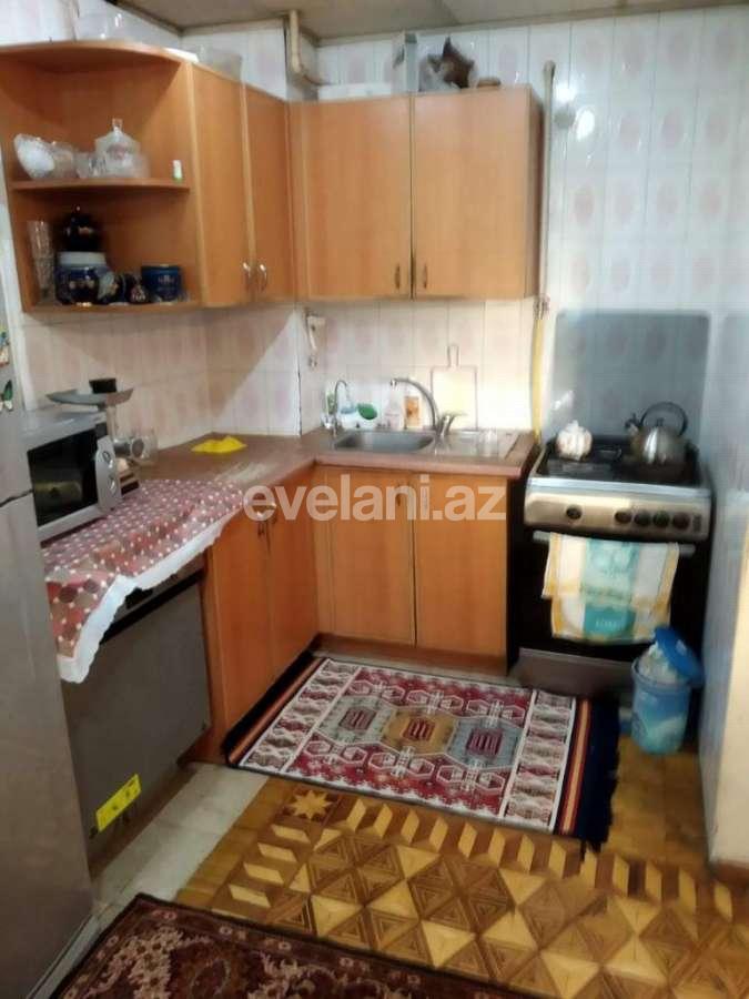 Satılır, köhnə tikili, 3 otaqlı, 90 m², Elmlər Akademiyası m.