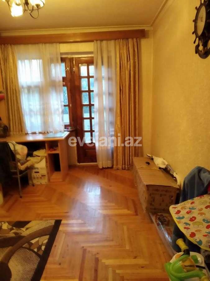 Satılır, köhnə tikili, 3 otaqlı, 90 m², Elmlər Akademiyası m.