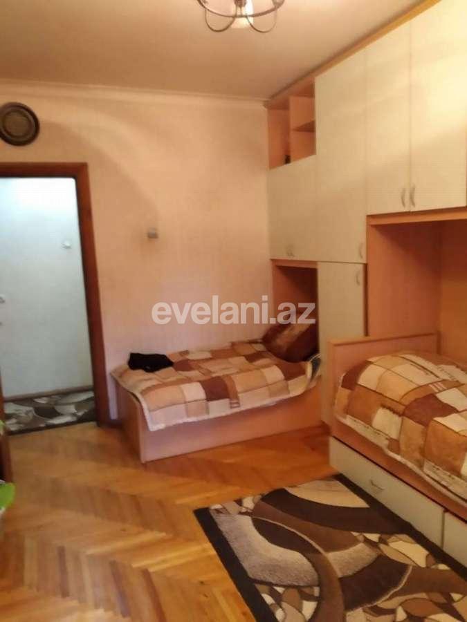 Satılır, köhnə tikili, 3 otaqlı, 90 m², Elmlər Akademiyası m.