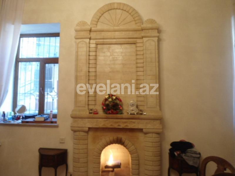 Satılır, köhnə tikili, 3 otaqlı, 125 m², Sahil m.