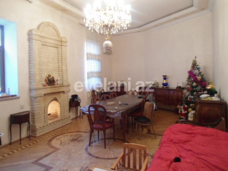 Satılır, köhnə tikili, 3 otaqlı, 125 m², Sahil m.