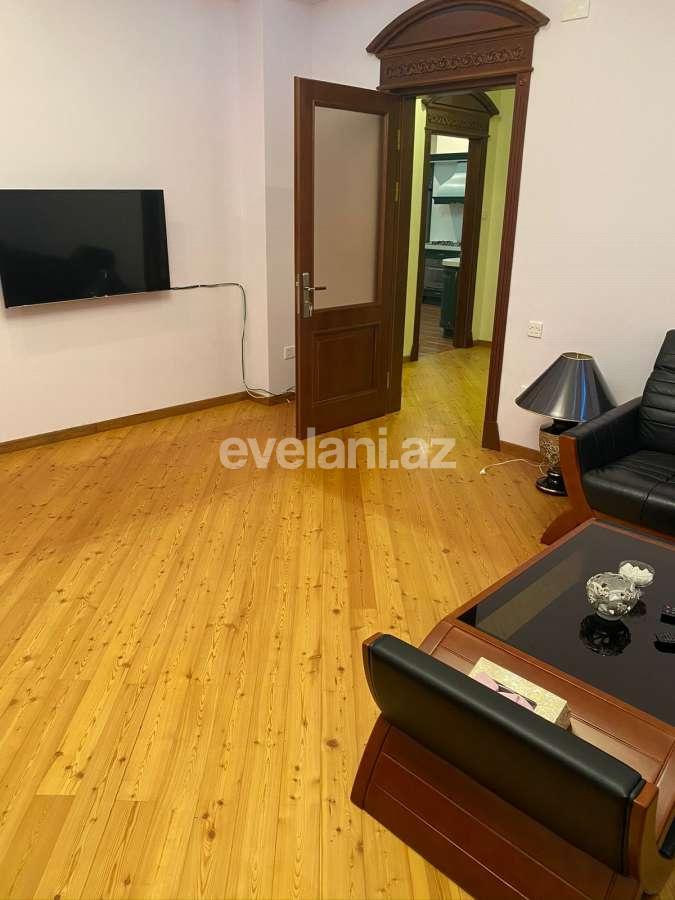 Kirayə verilir, yeni tikili, 2 otaqlı, 105 m², Elmlər Akademiyası m.
