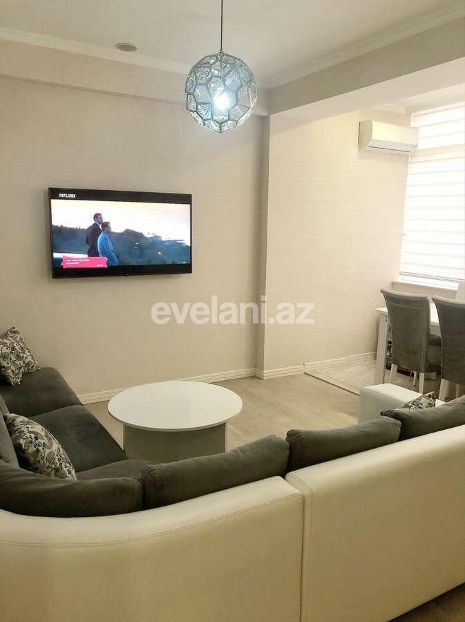 Satılır, yeni tikili, 3 otaqlı, 84 m², İnşaatçılar m.