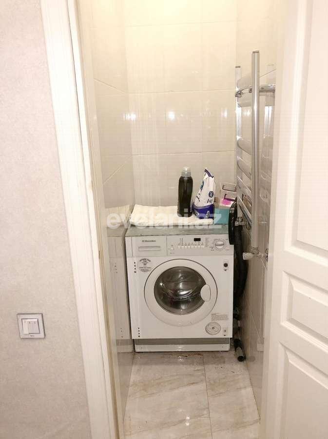 Satılır, yeni tikili, 3 otaqlı, 84 m², İnşaatçılar m.