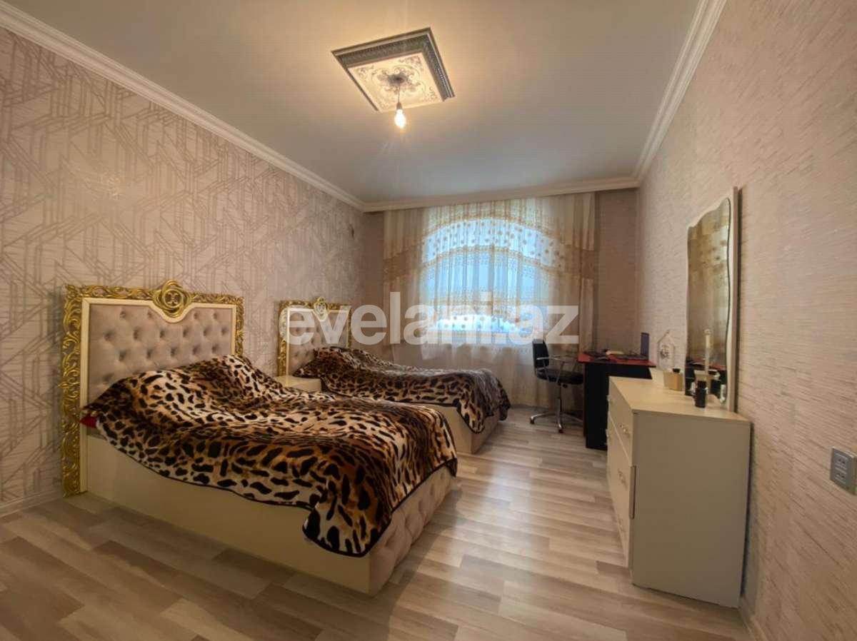 Satılır, həyət evi / bağ, 4 otaqlı, 130 m², İnşaatçılar m.