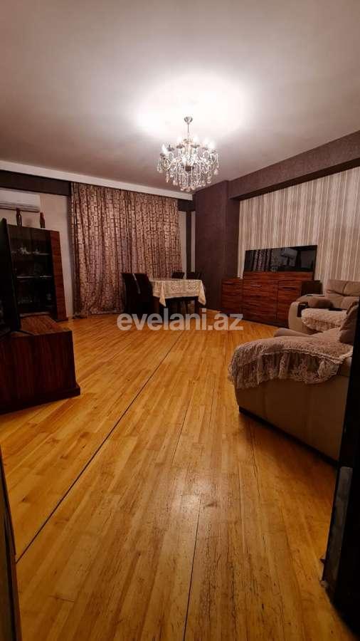 Satılır, yeni tikili, 3 otaqlı, 120 m², İnşaatçılar m.