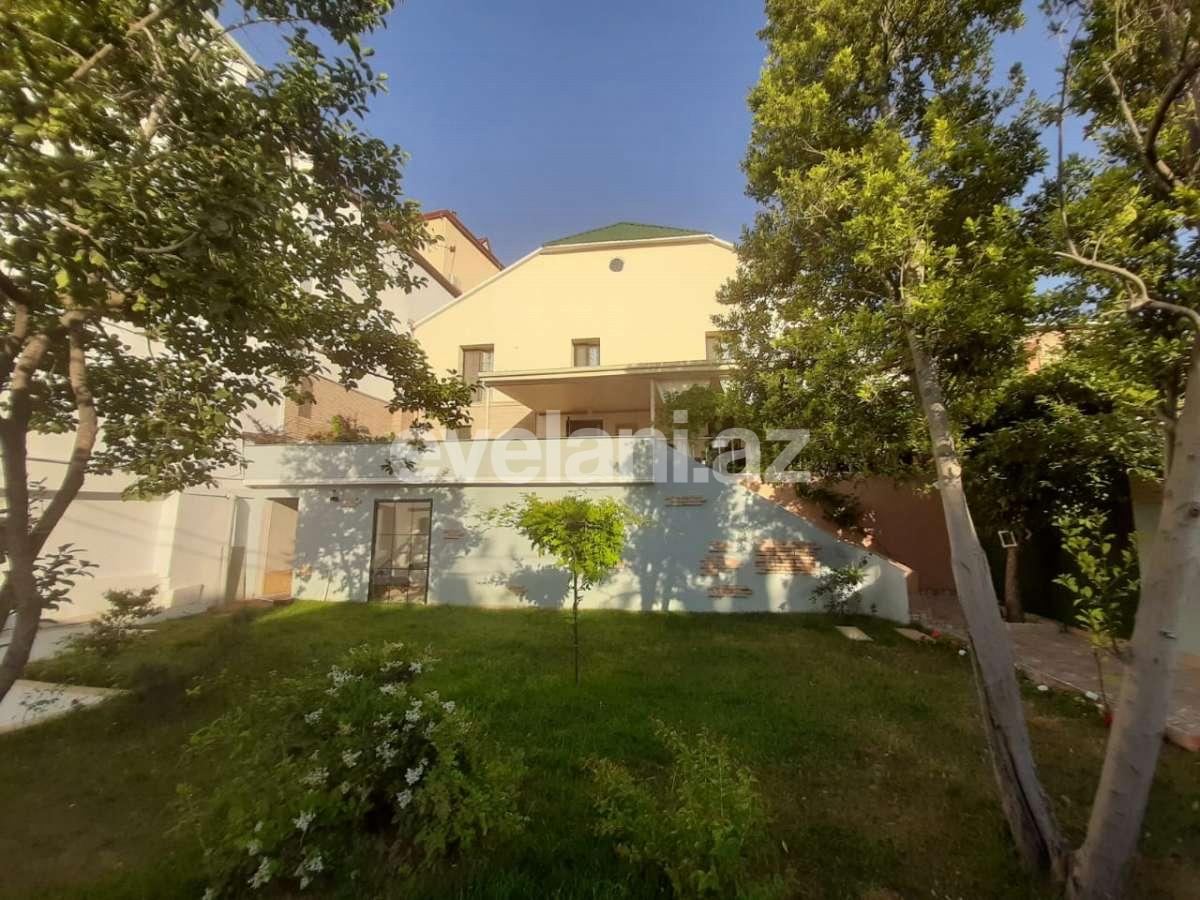 Satılır, villa, 7 otaqlı, 220 m², M. Rəsulzadə q.