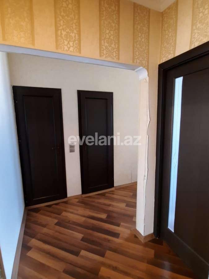 Satılır, köhnə tikili, 3 otaqlı, 75 m², Azadlıq prospekti m.