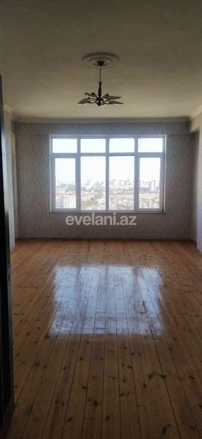 Satılır, yeni tikili, 3 otaqlı, 130 m², Neftçilər m.