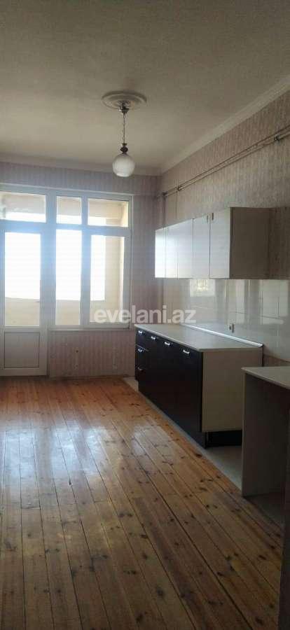 Satılır, yeni tikili, 3 otaqlı, 130 m², Neftçilər m.