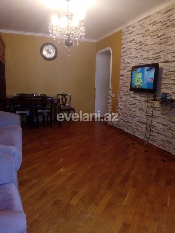 Satılır, köhnə tikili, 3 otaqlı, 71 m², Gənclik m.