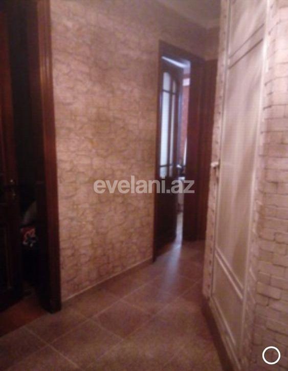 Satılır, köhnə tikili, 3 otaqlı, 71 m², Gənclik m.