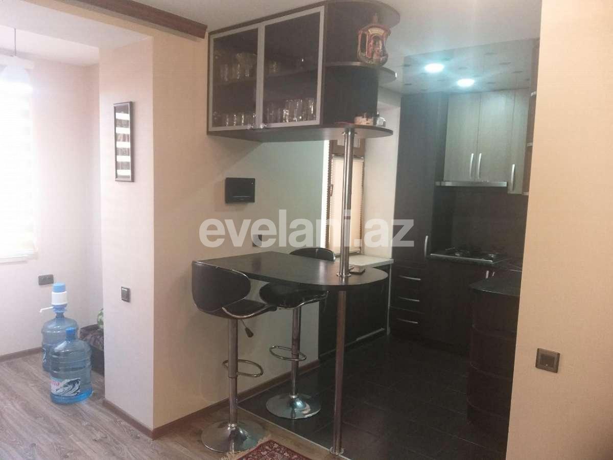 Sale, old building, 3 room, 52 m², Ganjlik m.