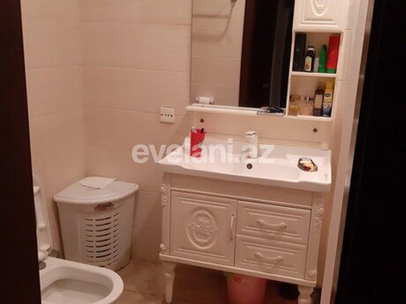 Satılır, köhnə tikili, 2 otaqlı, 65 m², Gənclik m.